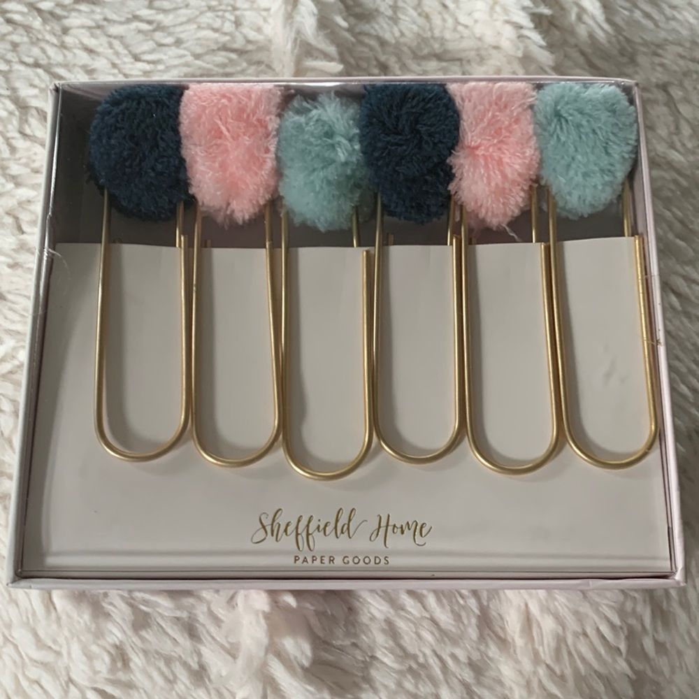 NIB Sheffield Home Pom Pom Paper Clips